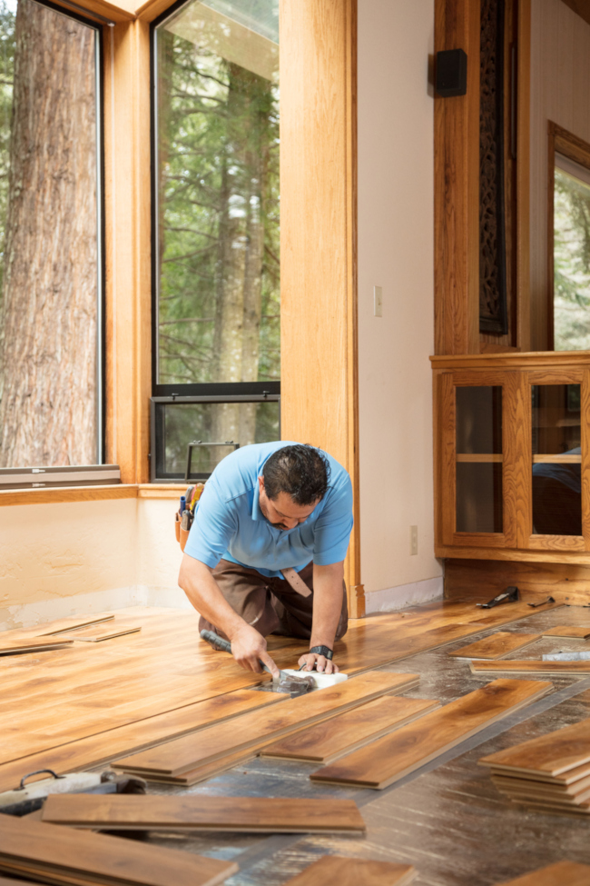 Five Tips About Hardwood Floor Installation | Complete Flooring Works
